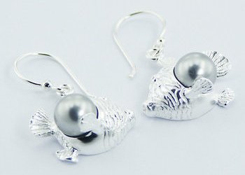Fish with Grey Pearl Sterling Silver Earrings PE 048 enlarged