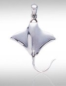 Premium Jewelry Alloy Manta Ray Pendant PA 410