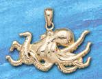 Giant Pacific Octopus Pendant in gold