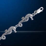 sterling silver seahorse bracelet DB 180