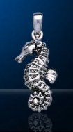 sterling silver seahorse pendant