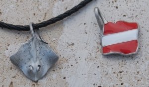 Stingray Necklace R41